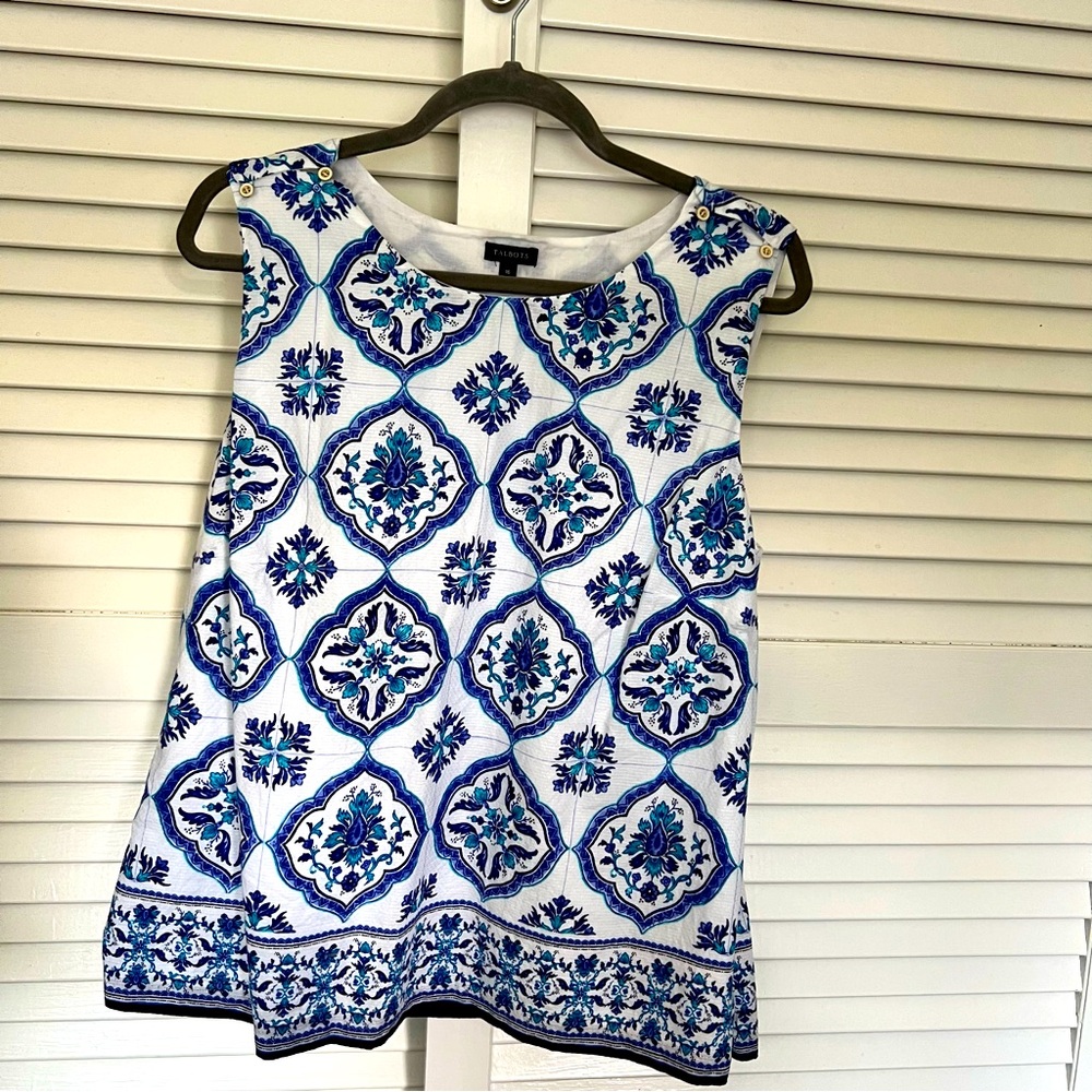 TALBOTS 1X Petite lined short sleeveless top.  White & blue 100% cotton.